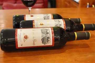 桃红樱花草在线播放生意要多少资金支持